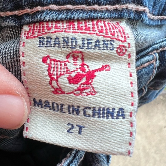 Toddler True religion Jeans size 2T unisex - Picture 3 of 3